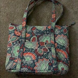 Vera Bradley Nomad Floral Vera Tote